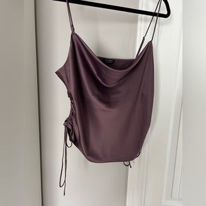 Camisole with ajustable spaghetti straps